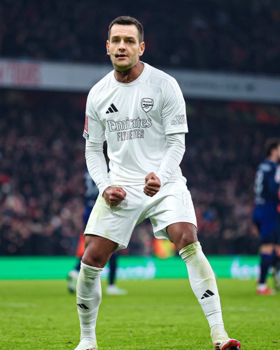 ApplebyCraig's tweet photo. Arsenal's Man of the Match #ManUtd #arsenal https://t.co/vVknZPzfpe