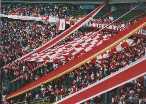 LaPieldeSantaFe's tweet photo. 🟥⬜️🟥⬜️
⬜️🟥⬜️🟥
🟥⬜️🟥⬜️
⬜️🟥⬜️🟥

@lgars_Oficial 28 años! https://t.co/flpjYqyIbi