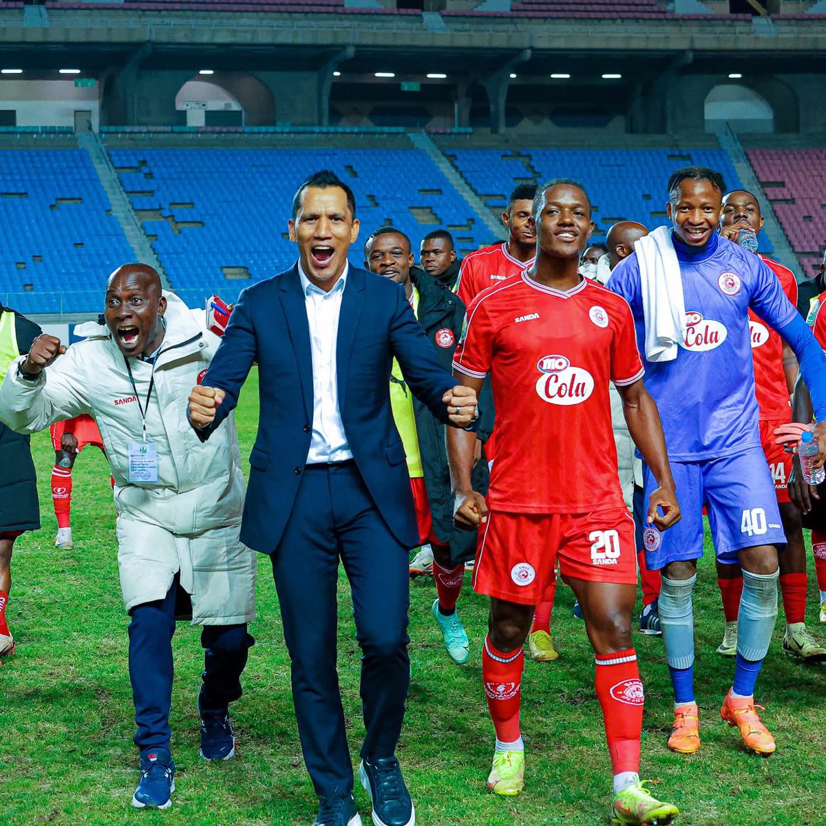 The South African tactician Fadlu Davis is not real. He make us proud