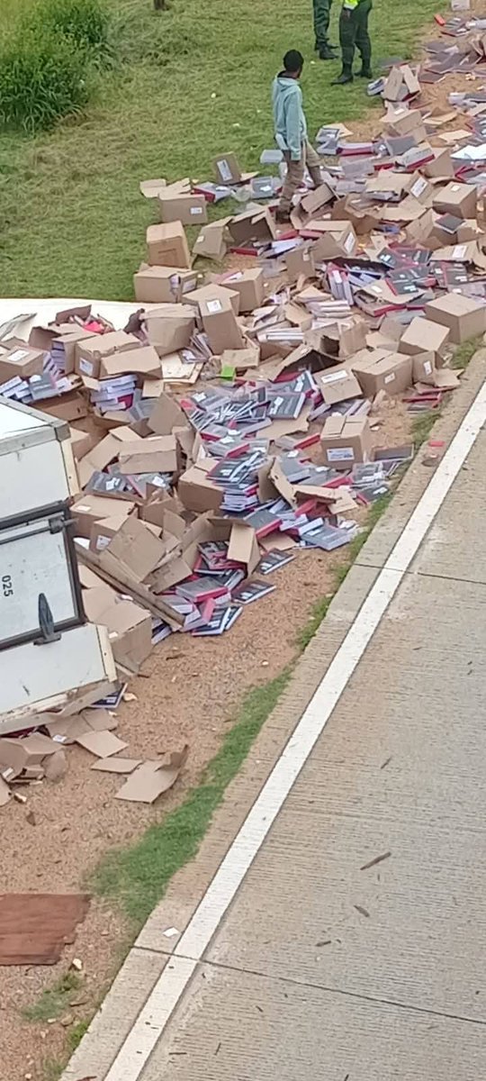 Nkulunkulu tweet media