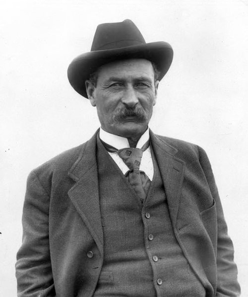 L.A. Dork tweet media