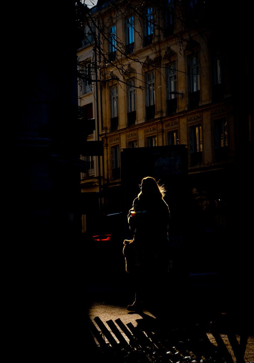 snap_shuts's tweet photo. #streetphotography #streetsnap #streetsnaps #streetmagazine #street_avengers #streetphotographer https://t.co/gBHwl79NBs