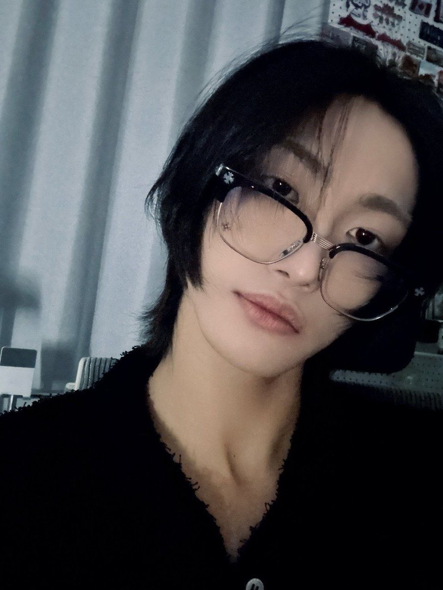 the face                 vs                       the bias