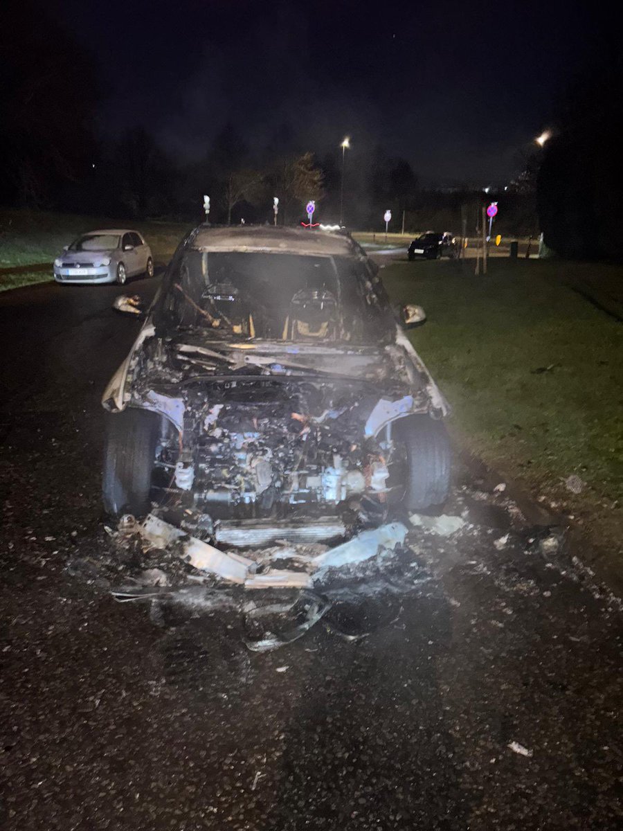 aimee_douglas's tweet photo. @MailOnline Fancy a news story of a spontaneous car fire? My husband’s BMW X1 randomly caught on fire while he was driving. Thankfully he is okay but the vehicle had been recalled numerous times… https://t.co/AncY6qpajv