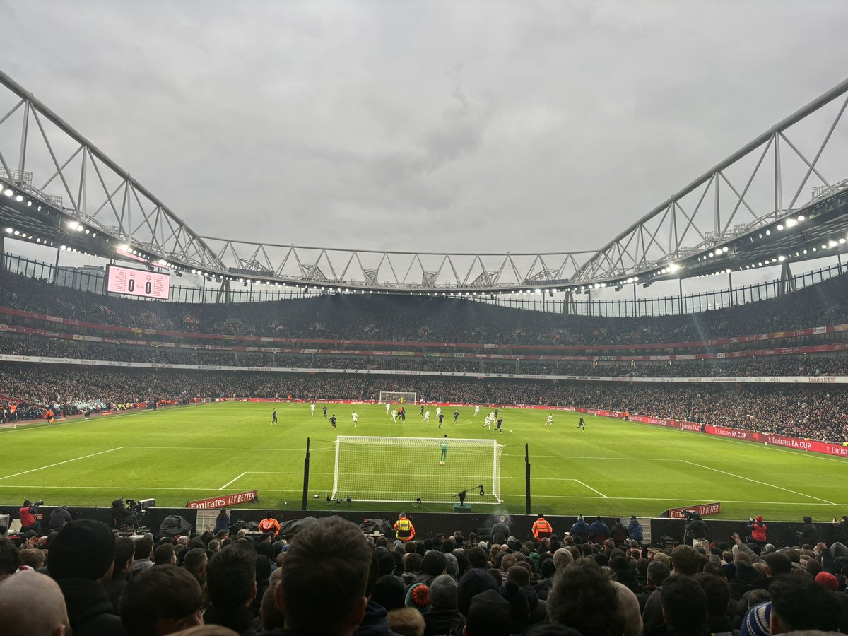 millns_adam's tweet photo. Arsenal away, absolutely mega🇾🇪 https://t.co/w5Jfz5az3O