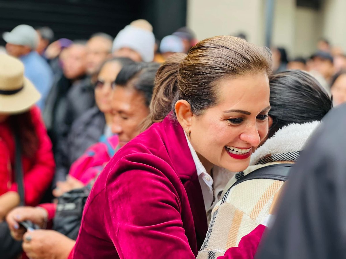 #GuanajuatoPresente:
Nos encontramos en el #Zocalo en el informe de los #100Días de nuestra presidenta <a href="/Claudiashein/">Claudia Sheinbaum Pardo</a> y con ella ya son 100 días de transformación, prosperidad compartida y bienestar para todas y todos. 
#100DíasDeGobierno
#Zócalo #CDMX
#BienestarGuanajuato