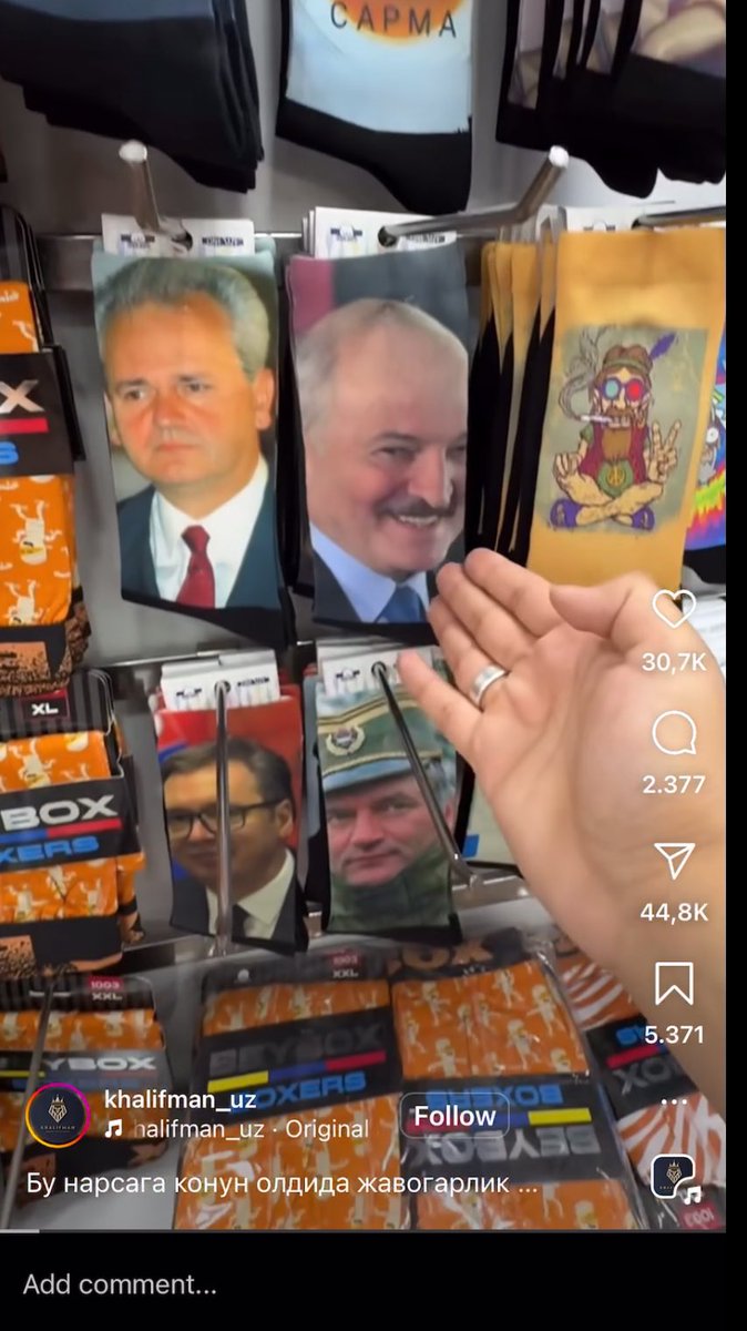 Mrx_D_B's tweet photo. @Biljana16559170 @avucic @predsednikrs Zato se u Turskoj prodaju čarape visokog kvaliteta 😂 https://t.co/fi8Iiklb0j