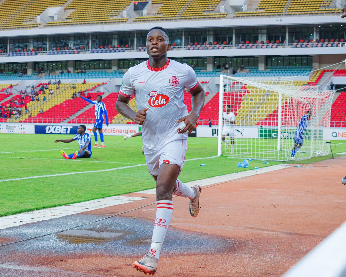 SuluhuSamia's tweet photo. Hongera kwa Klabu ya Simba kwa kufuzu kuingia Robo Fainali ya Kombe la Shirikisho Afrika (CAF Confederation Cup). Endeleeni kufanya kazi kuipa nchi yetu burudani na kuipeperusha bendera yetu kimataifa. 

Ninawatakia kila la kheri. https://t.co/Spy8EeDkOh