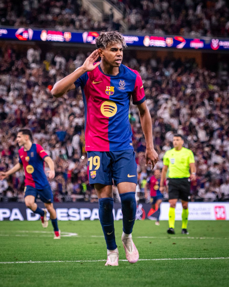 fcbarcelona_br's tweet photo. 😍

#ElClásico https://t.co/SiJhGAF53s