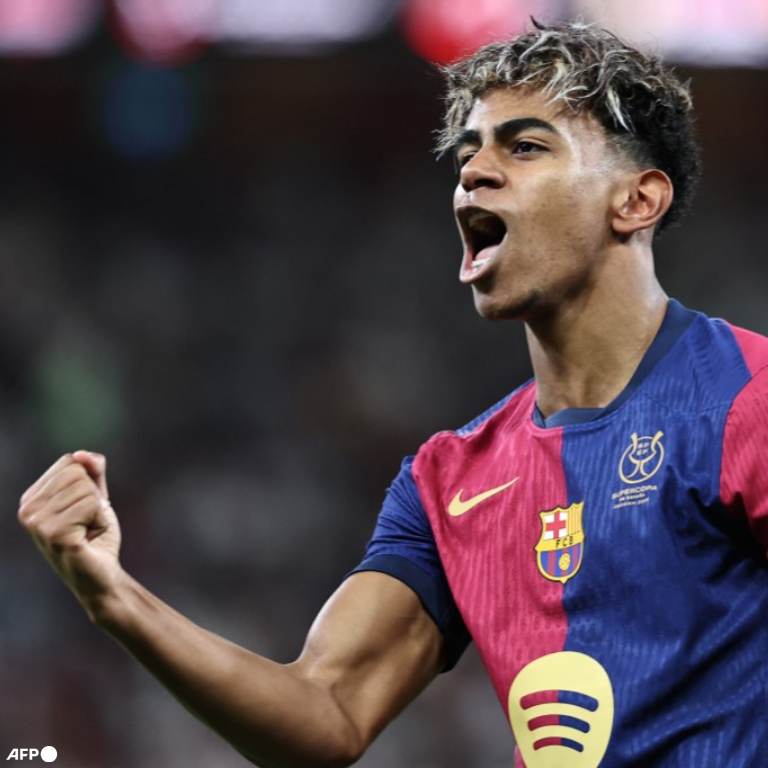 Ya le marcó 2 goles al Real Madrid. Ya les marcó en Liga y en Supercopa de España. Ya les convirtió en el Santiago Bernabéu. Y ya se les apareció en una final. Con apenas 17 años de edad, Lamine Yamal ya está dañando al madridismo. LO NUNCA ANTES VISTO.