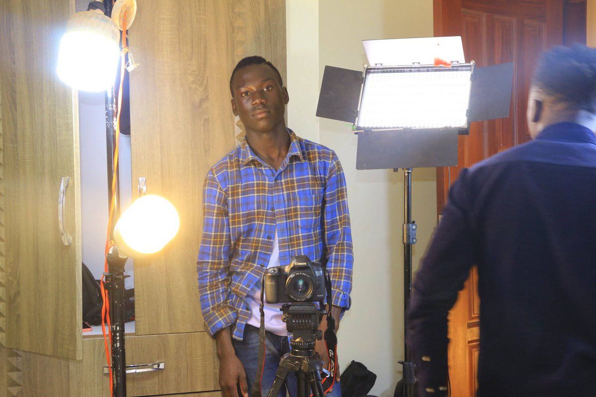 OYR_JOHN's tweet photo. Film making personality! https://t.co/3TYs5RpQre