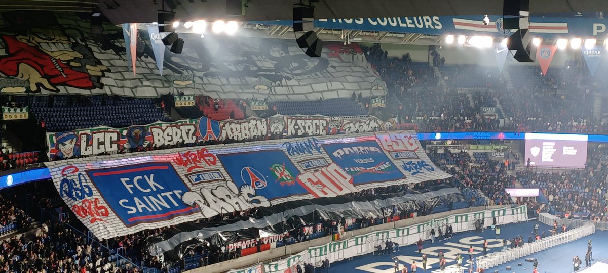 Le légendaire bon esprit d'un virage de stade...