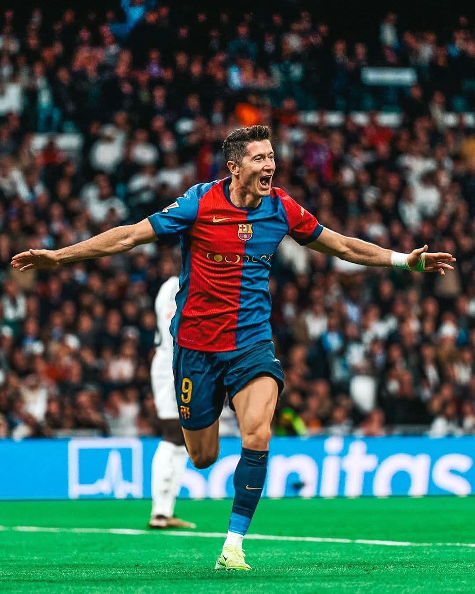fanz_app's tweet photo. جووووووووووووووووووووووووووول ليفا الثاااااني للبرساااا ⚽🔥🔥🔥
#ريال_مدريد_برشلونة #السوبر_الاسباني_مع_فايق #نهائي_السوبر_الاسباني #برشلونه_ريال_مدريد https://t.co/SSEE9icq5Y