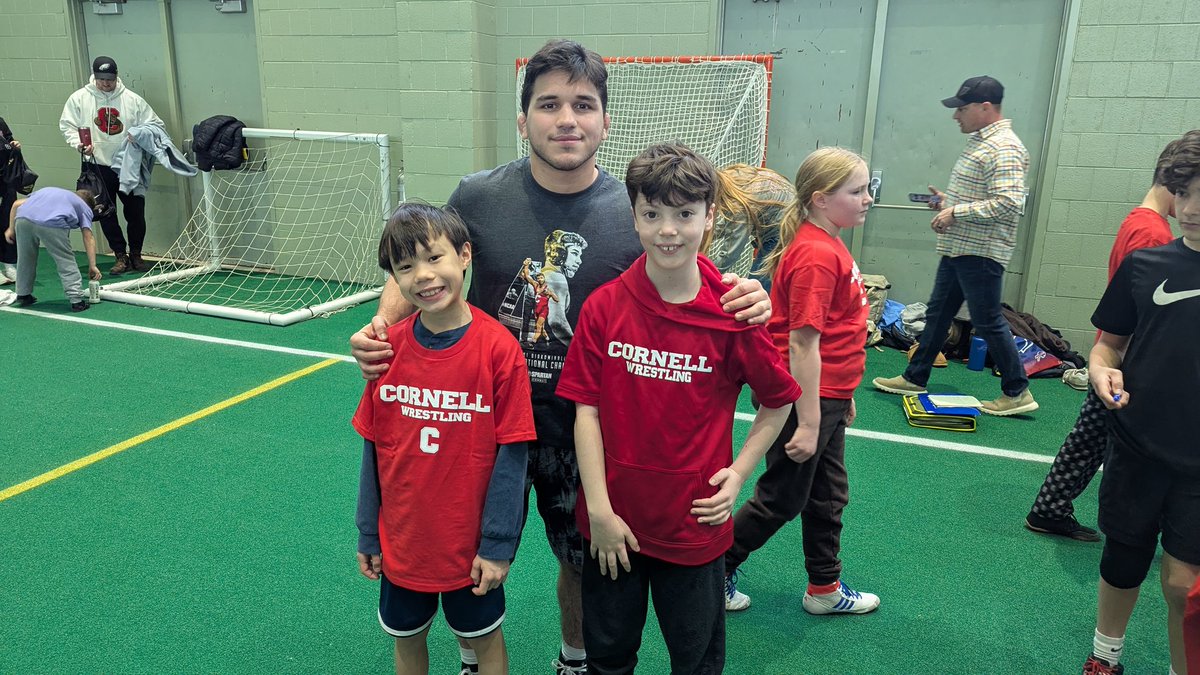 Benjamin Z Houlton 🌍 (@benhoulton) on Twitter photo Great time <a href="/coachmikegrey/">Mike Grey</a> wrestling clinic, thanks <a href="/YianniD_LGR/">Yianni Diakomihalis</a> and <a href="/vArujau/">Vito Arujau</a>, both <a href="/CornellCALS/">Cornell CALS</a> graduate es who epitomize the outstanding public mission of the college. And the win vs. Lehigh for <a href="/BigRedWrestling/">Cornell Wrestling</a> 💪💪👏👏 Great time <a href="/coachmikegrey/">Mike Grey</a> wrestling clinic, thanks <a href="/YianniD_LGR/">Yianni Diakomihalis</a> and <a href="/vArujau/">Vito Arujau</a>, both <a href="/CornellCALS/">Cornell CALS</a> graduate es who epitomize the outstanding public mission of the college. And the win vs. Lehigh for <a href="/BigRedWrestling/">Cornell Wrestling</a> 💪💪👏👏