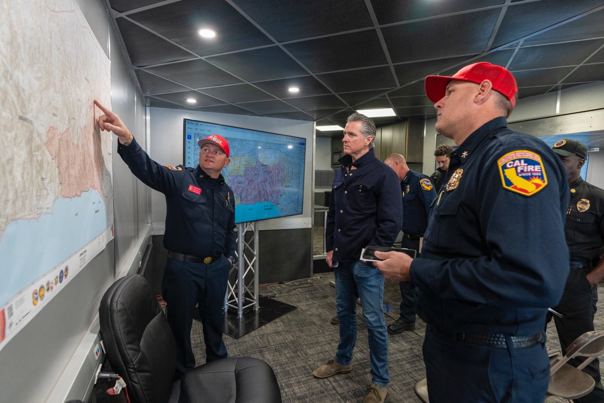 ICYMI: Yesterday, @CAGovernor Newsom announced California’s historic deployment of resources to Southern California is being augmented with even more support.

This comes in anticipation of another round of severe fire weather expected starting Monday through Wednesday.

These