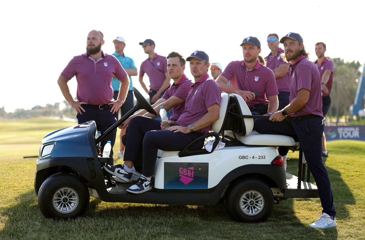JustinRose99's tweet photo. Honoured to have been shoulder to shoulder with these guys over the last few days. As a captain I couldn’t have been luckier as they played with pride, skill and commitment producing some amzing golf!
Great way to start the year! 🏆 #TeamCup https://t.co/lvIUgYEbej