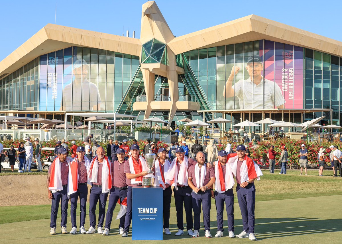 JustinRose99's tweet photo. Honoured to have been shoulder to shoulder with these guys over the last few days. As a captain I couldn’t have been luckier as they played with pride, skill and commitment producing some amzing golf!
Great way to start the year! 🏆 #TeamCup https://t.co/lvIUgYEbej