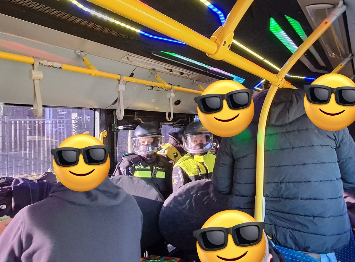 WT_FR1908's tweet photo. Wel gelachen hoor #Feyenoord https://t.co/PRMHKG5XDl