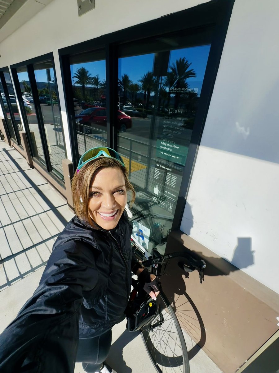 Dominique Samario tweet media