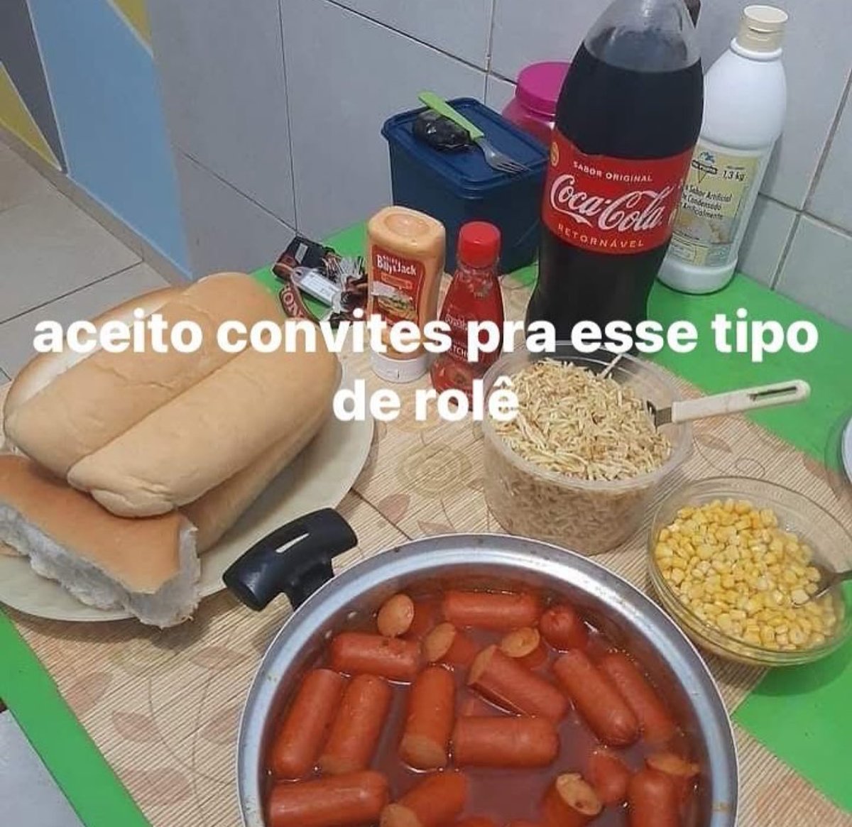 shitpostverdade's tweet photo. https://t.co/rNmGb1cuh7