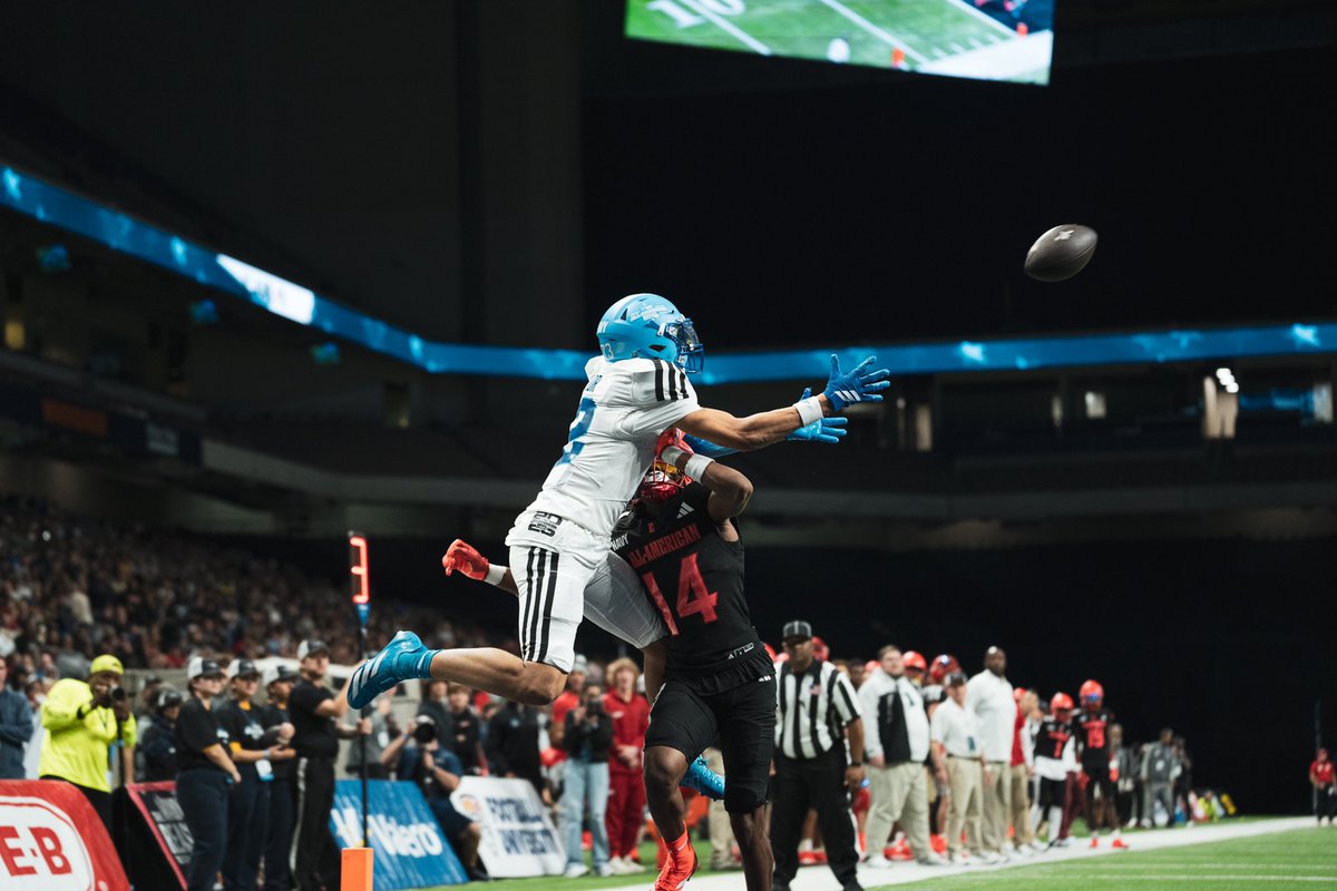 VaughnVisuals tweet media