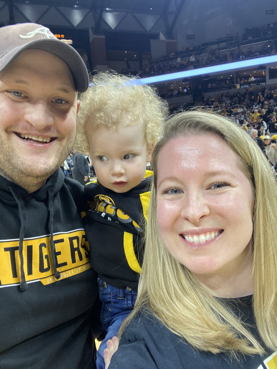 JamieTDay's tweet image. A Missouri win against Vanderbilt with an eventful halftime baby race! Jack loved watching his first @MizzouBBallFans basketball game… verdict is still out on the whole racing thing. M-I-Z! @MizzouAthletics