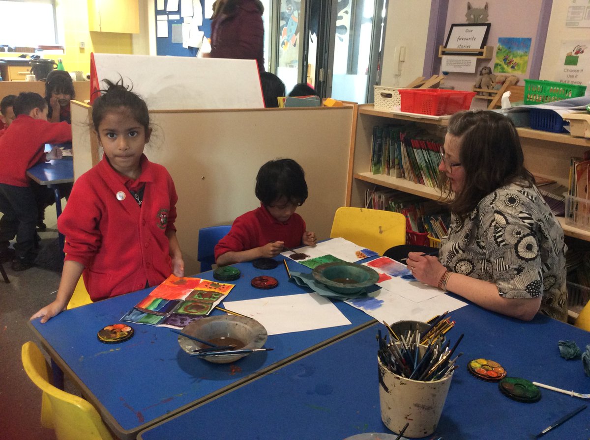 St George's Primary School Hyde tweet media