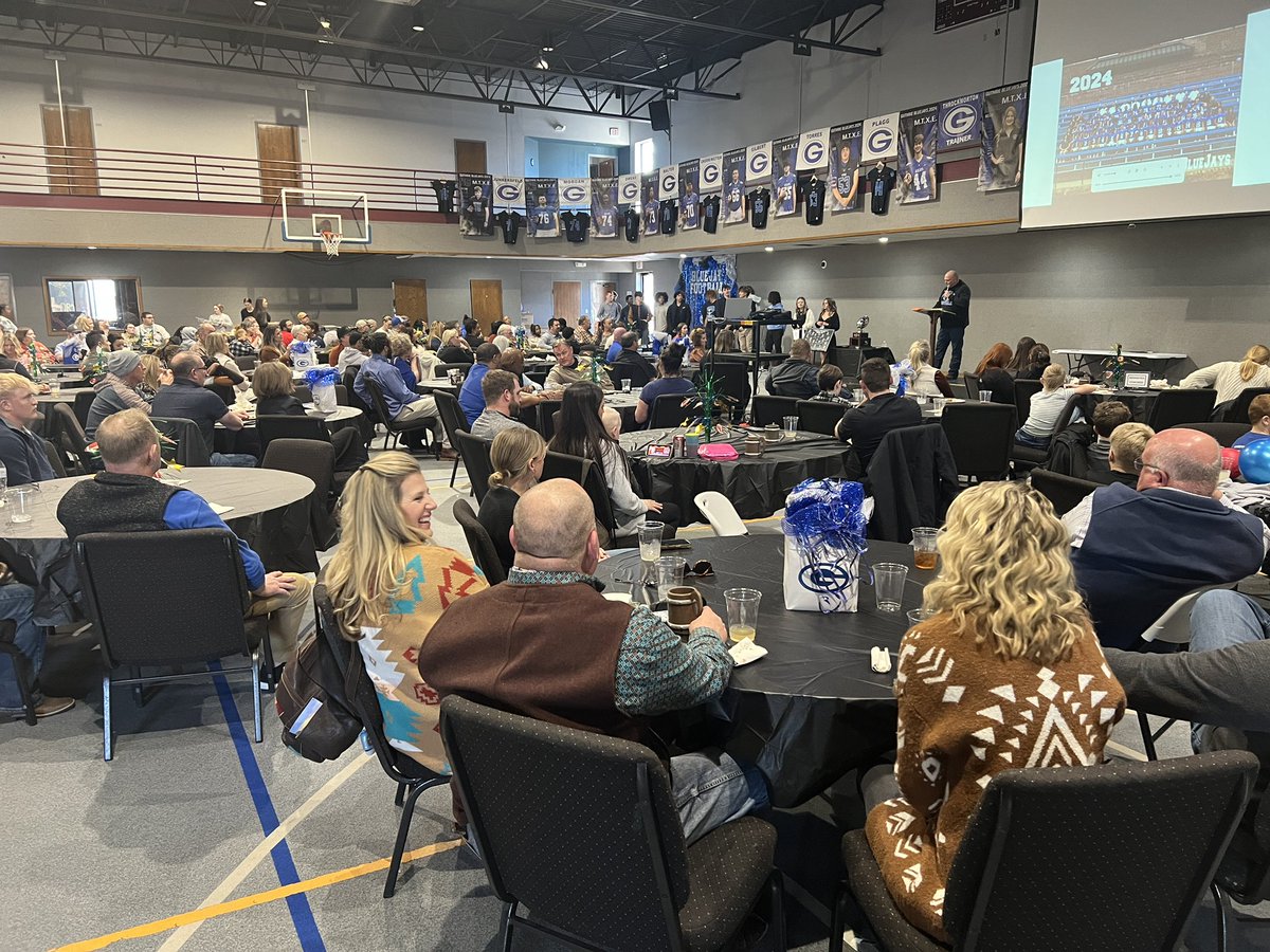 Chris Evans (@chris_evans12) on Twitter photo Annual Guthrie Football Banquet with another great turnout for a group of Jays who got to play in the final game of the season. <a href="/BluejaysGuthrie/">GUTHRIE BLUEJAYS FOOTBALL</a> <a href="/CoachBeeby/">COACHBEEBY</a> #okpreps Annual Guthrie Football Banquet with another great turnout for a group of Jays who got to play in the final game of the season. <a href="/BluejaysGuthrie/">GUTHRIE BLUEJAYS FOOTBALL</a> <a href="/CoachBeeby/">COACHBEEBY</a> #okpreps