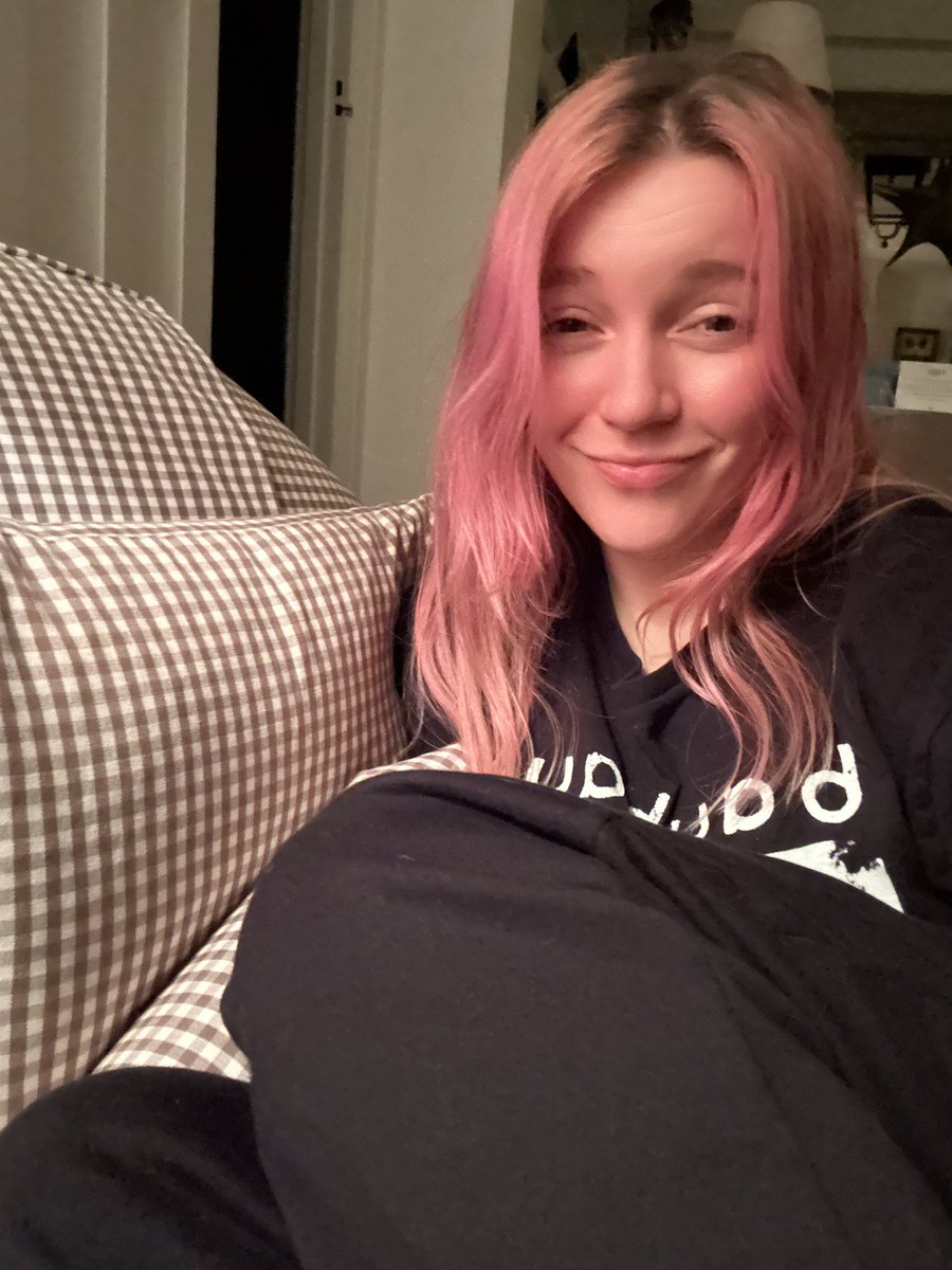 charli cohen tweet media