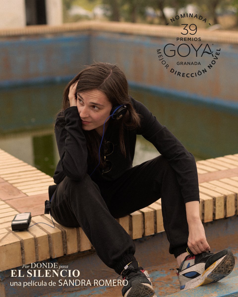"Parece que caemos aquí, que salimos en un periódico, en otro... pero no se menciona de dónde venimos y con qué lidiamos. 
Es una profesión complicada" 
𝐒𝐚𝐧𝐝𝐫𝐚 𝐑𝐨𝐦𝐞𝐫𝐨, nominada al #PremioGoya a Mejor Dirección Novel. 

#PorDondePasaElSilencio #39PremiosGoya