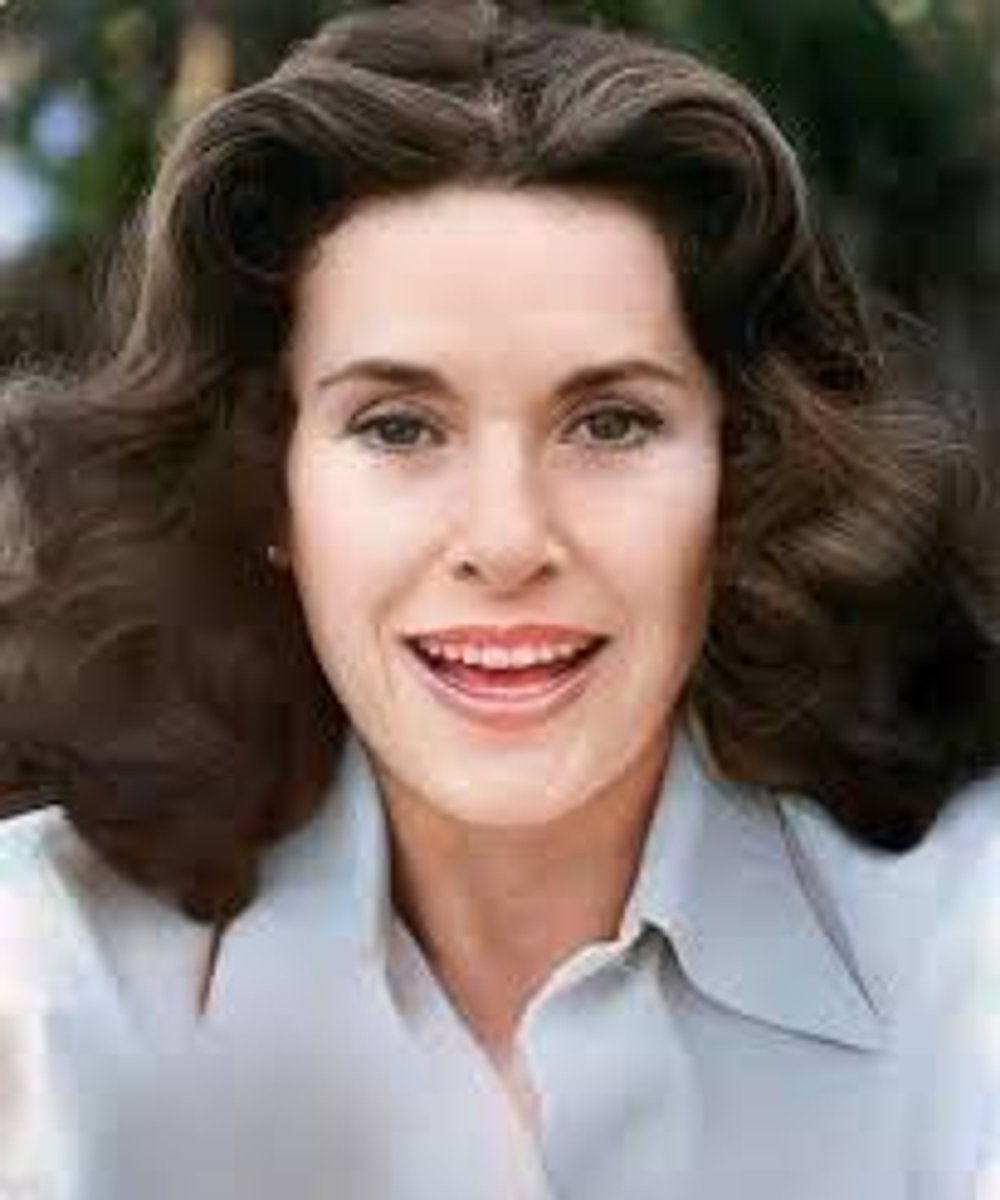 100YearsAgoNews's tweet photo. Jan. 12, 1925: Katherine MacGregor, an actress who played the role of Harriet Oleson, the spiteful, gossipy foil to the Ingalls family in “Little House on the Prairie,” is born (as Dorlee McGregor) in Glendale, Calif. https://t.co/mjORUnEUFI