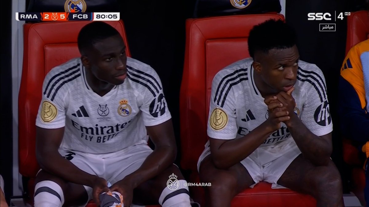 "Vinicius"

Porque volvió a desaparecer en el partido del Real Madrid ante Barcelona en la final de la Supercopa de España. Encima se fue reemplazado, pedía el Balón de Oro y al final lo que se llevó fue el Balón de Pijas de los culés, día negro para el brazuca.