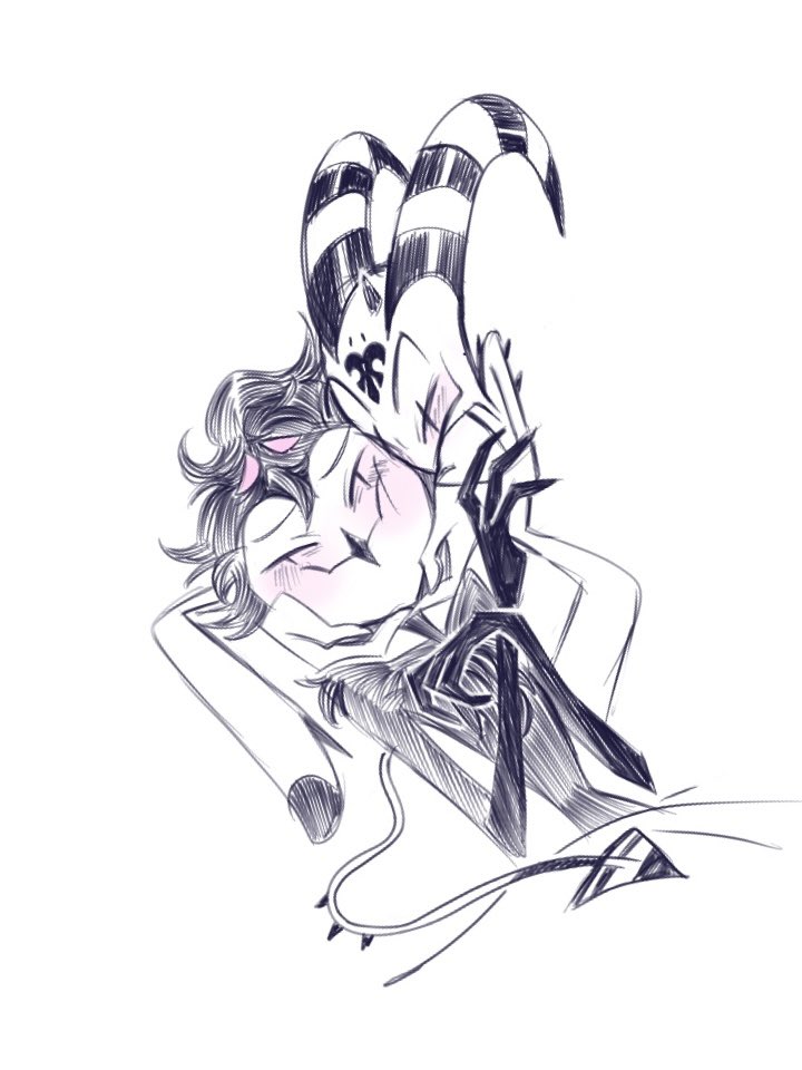 azzurrocielo45's tweet photo. I need to learn to draw them with some clothes on !!!!
#Stolitz https://t.co/L69JfyVfyg