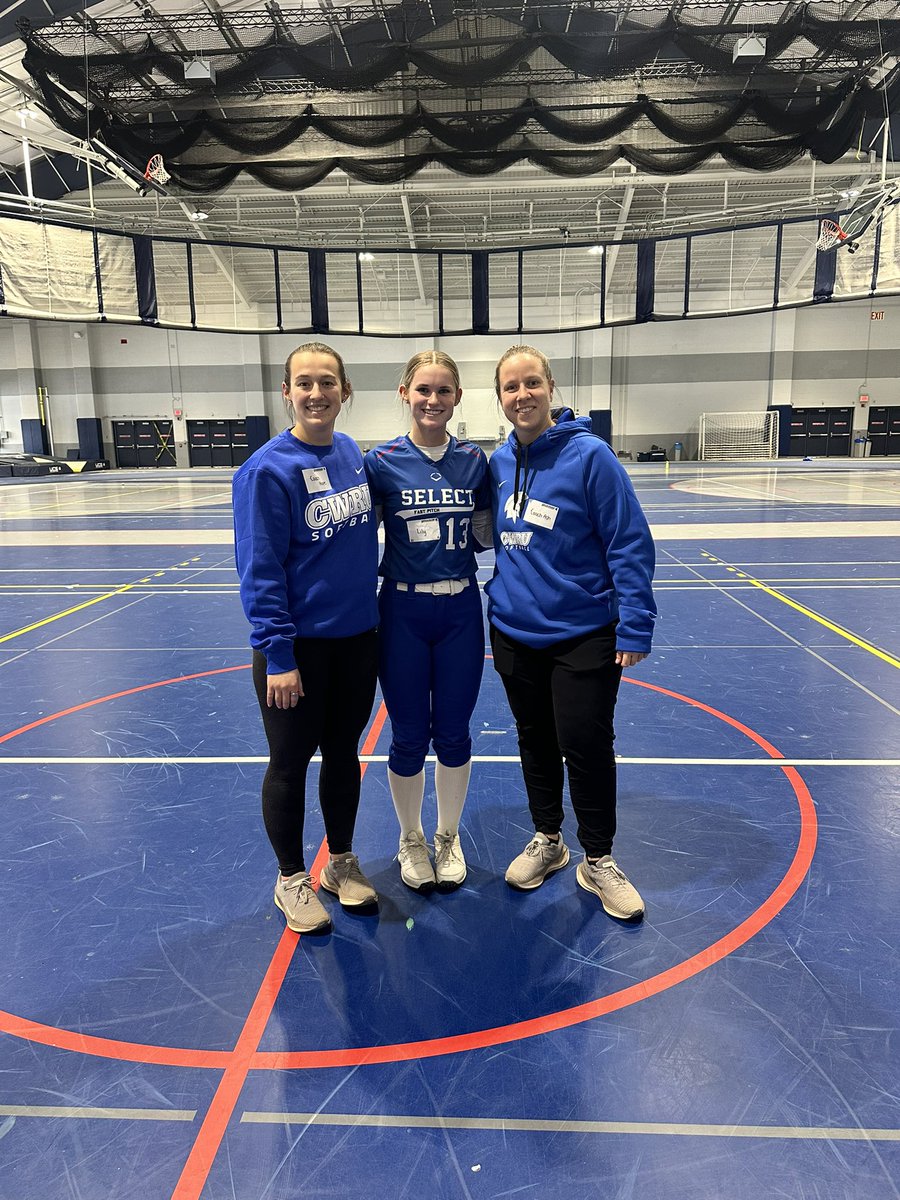 Lilyscott2027's tweet photo. I absolutely LOVED the Case Western Reserve University softball camp today! The atomosphere, the players spirit, the coaches, all the academic resources I learned about, everything was great! 
Thank you so much @CWRU_Softball, I cannot wait to come back! #WomenInSTEM #GoSpartans https://t.co/ESjHKxgbXL