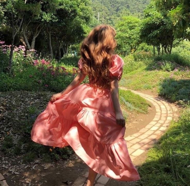 Craveo_'s tweet photo. 🎀Spend The Day As A Princess 🎀

—-𝜗᭪an interactive thread—- https://t.co/8IqeB1Y8Zx