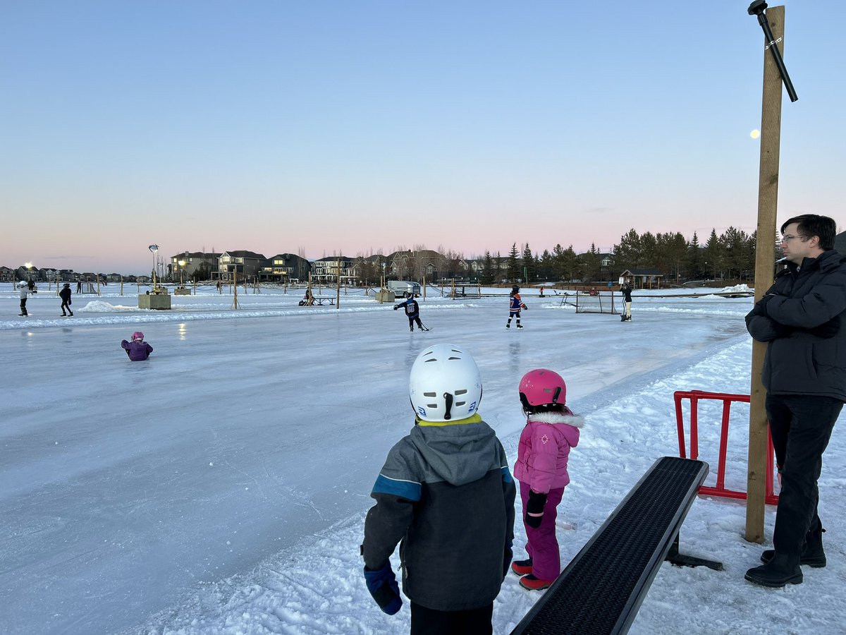 meaculpatea's tweet photo. Lots of fun outdoors this weekend with the family! https://t.co/6bwWHJc5JG