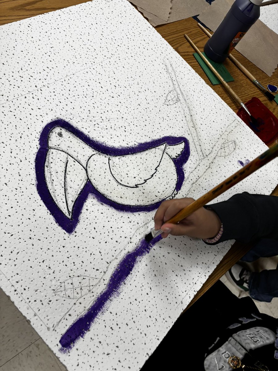 Mrs. Hogue (@rene_hogue) on Twitter photo The Art Club <a href="/VOEPanthers/">Village Oaks Elem</a> is working hard on our Wild About Learning ceiling tiles! The Art Club <a href="/VOEPanthers/">Village Oaks Elem</a> is working hard on our Wild About Learning ceiling tiles!