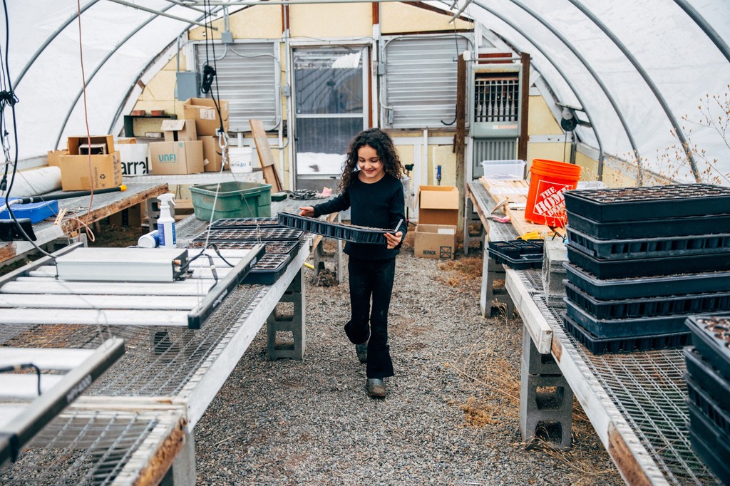 AlpineVillage_'s tweet photo. Seed starting season is here 🙌🏽 

#alpinevillageidaho #alpinevillageschoolandfarms #northidaho #farmlife https://t.co/vzQcl7CekD