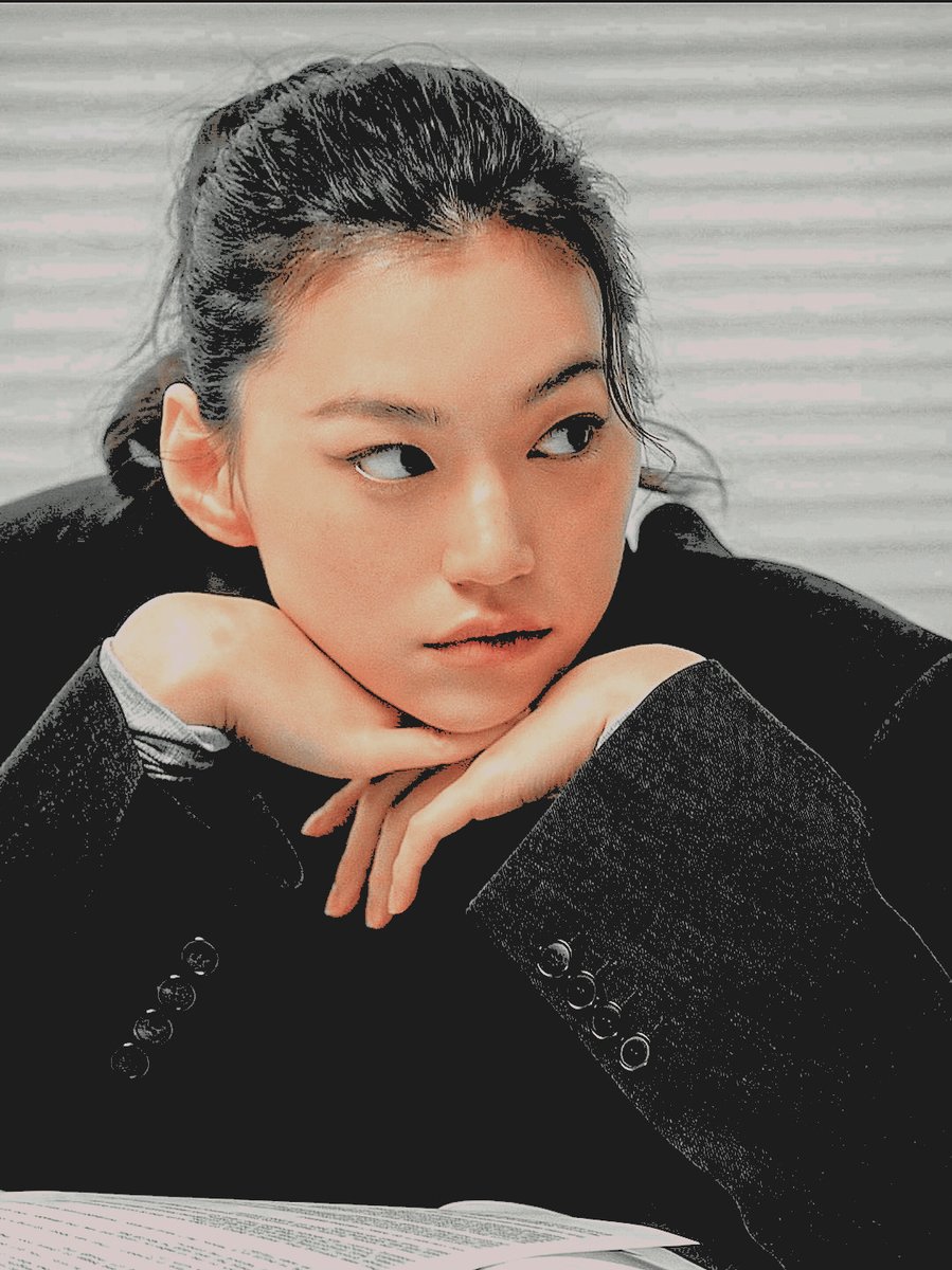 CHLOE .ᐟ tweet media