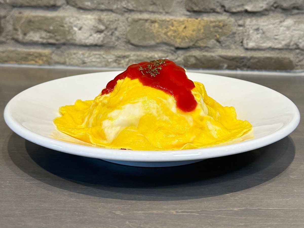 cafe_eight's tweet photo. 本日月曜日ですが、祝日のためまったり営業でございます〜♪
12時～18時の営業で皆様のご来店心よりお待ちしております！

#練馬 #桜台 #カフェ
#成人の日 
#新成人の皆様おめでとうございます https://t.co/TJdERQpfEf