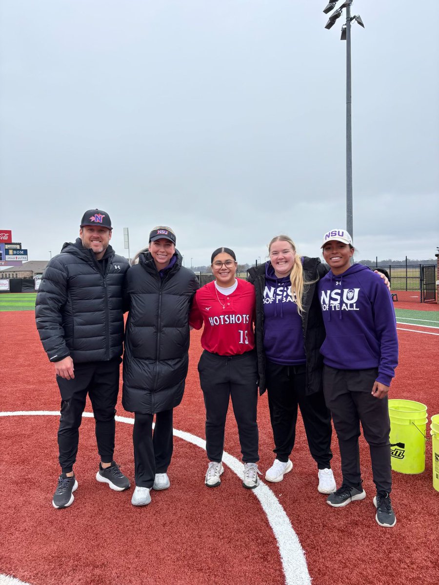 Larissa Tavares (@larissatav033) on Twitter photo So happy I got to spend this Sunday with <a href="/NSUDemonsSB/">NSU Demons Softball</a>! I was at the hitting clinic and learned new drills to do at home. I received good feedback! I was happy I got to spend time on campus and can’t wait to come back!! <a href="/terry_seneca/">Terry Seneca</a> <a href="/HS16uKnight/">Hotshots National 16U Knight</a> <a href="/gipalme/">palma</a> <a href="/Coach_KKilgore/">Katie Welch</a> So happy I got to spend this Sunday with <a href="/NSUDemonsSB/">NSU Demons Softball</a>! I was at the hitting clinic and learned new drills to do at home. I received good feedback! I was happy I got to spend time on campus and can’t wait to come back!! <a href="/terry_seneca/">Terry Seneca</a> <a href="/HS16uKnight/">Hotshots National 16U Knight</a> <a href="/gipalme/">palma</a> <a href="/Coach_KKilgore/">Katie Welch</a>