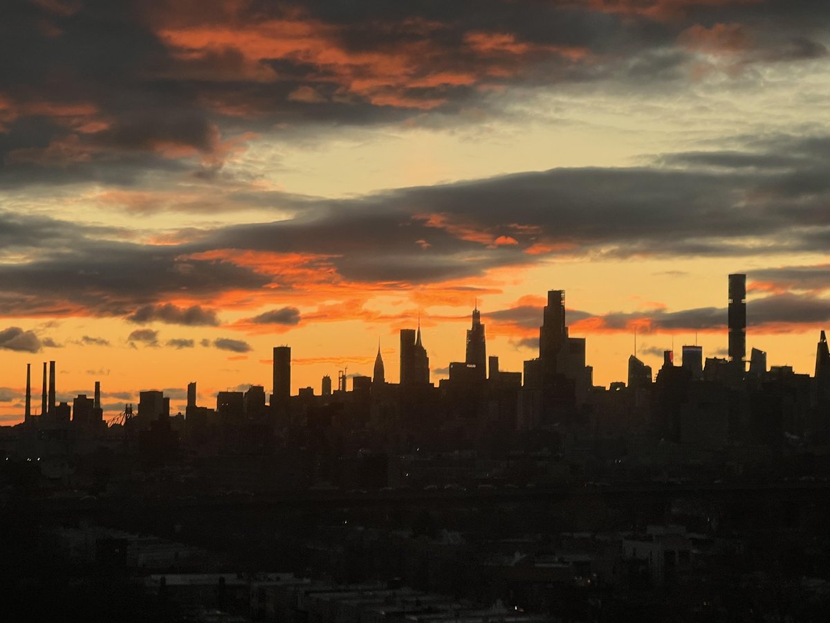 NYC = our global city of great possibilities is especially brilliant at dusk. Cannot wait to meet you in Midtown! Feb 27 - Mar 1 annual conference. Info= nectfl.org
