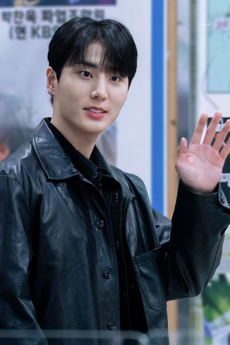 240122 HQ
#데이식스 #DAY6 #영케이 #YoungK