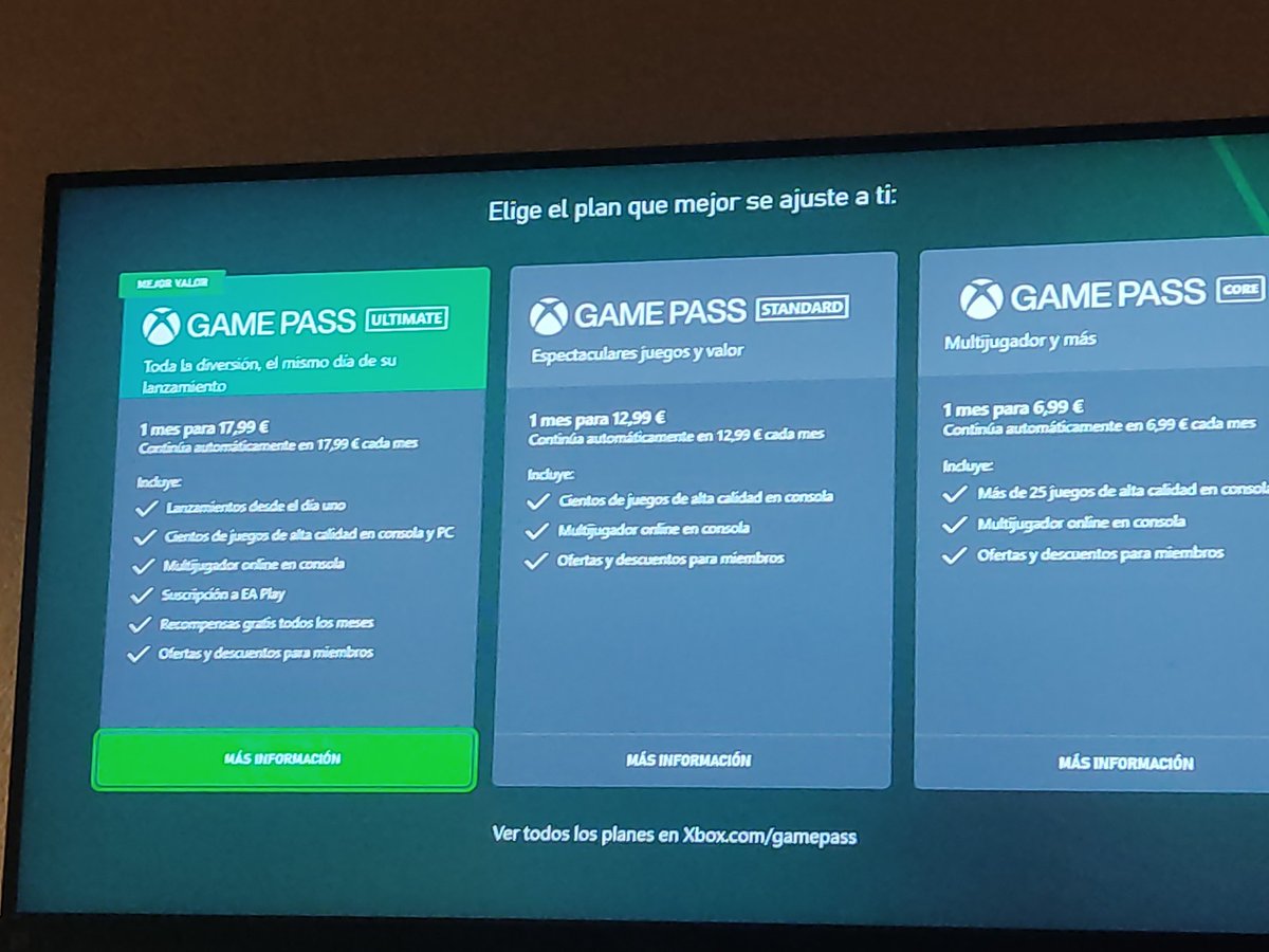 alespain20's tweet photo. Cada  vez que intento volver a unirme a partida si se cae la conexión etc. No deja unirse #warzone #xbox https://t.co/tdqR78GrN0