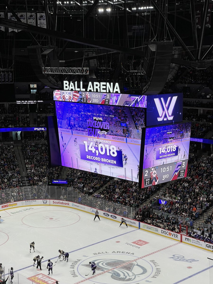 megangley's tweet photo. The arena is chanting “We want a team.” 

Colorado has broken the US attendance record for the @thepwhlofficial here in Ball Arena. https://t.co/qGPuUv0pV5