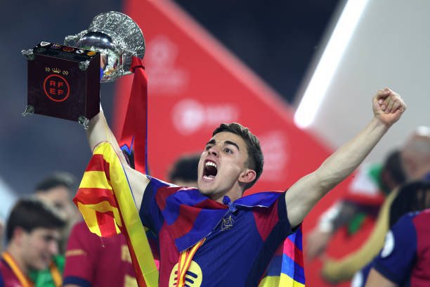 Pablo Gavi 🇪🇸 (@pablogaviii6) on Twitter photo 