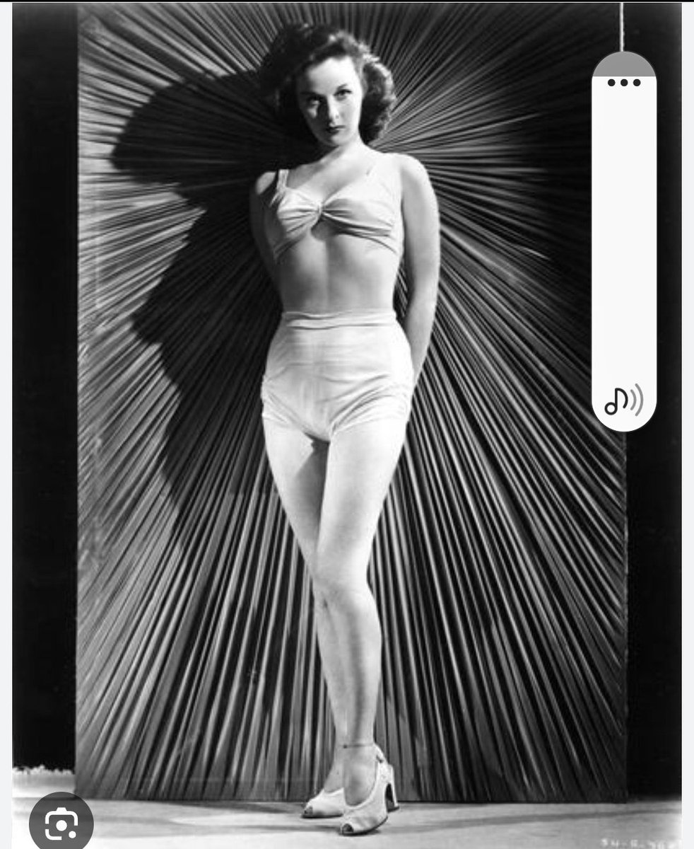 ferdiewerdie's tweet photo. Star Susan Hayward's personality is usually described as cold, icy, and aloof. She did not like socializing with crowds. She disliked homosexuals and effeminate men. Her taste in love ran strictly to the masculine, and both of her husbands were rugged Southerners. https://t.co/lDnJFTOkpC