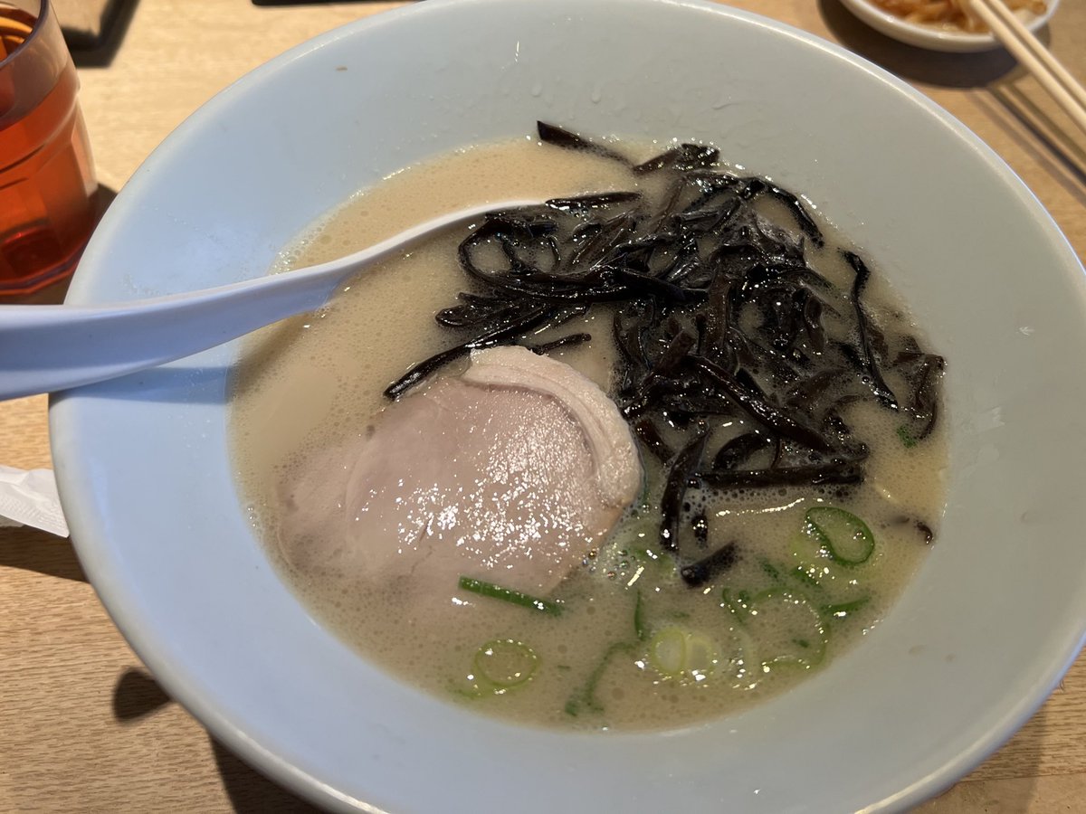 y2_23t19's tweet photo. 昨日は鎌倉ドライブ🤍
一風堂🍜 https://t.co/Ibo2uKNFXY