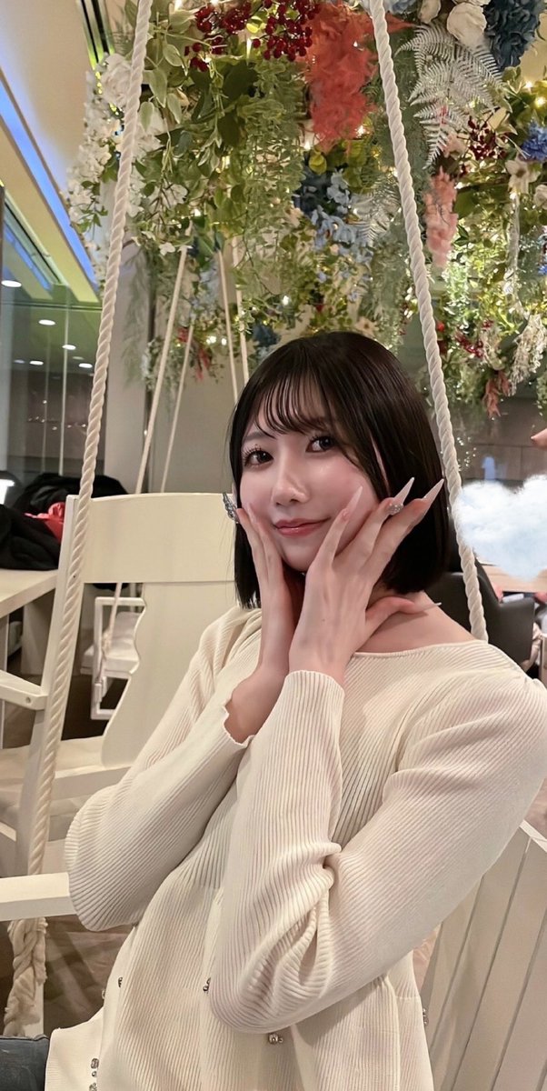 Post by 南野れいな🐱🎶(れいにゃ) on X: おはよ~🌼💛