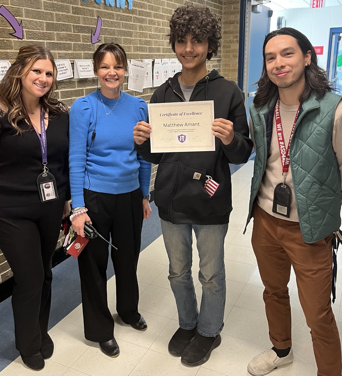itbebrave's tweet photo. Shoutout to our amazing students who made the most growth on Achieve 3000 in November! These scholars leveled up and we couldn’t be more proud. Keep up the hard work and continue to rise! 💪📚  #LevelUp #ProudPrincipal #ITbebrave https://t.co/lopWgK3oi8